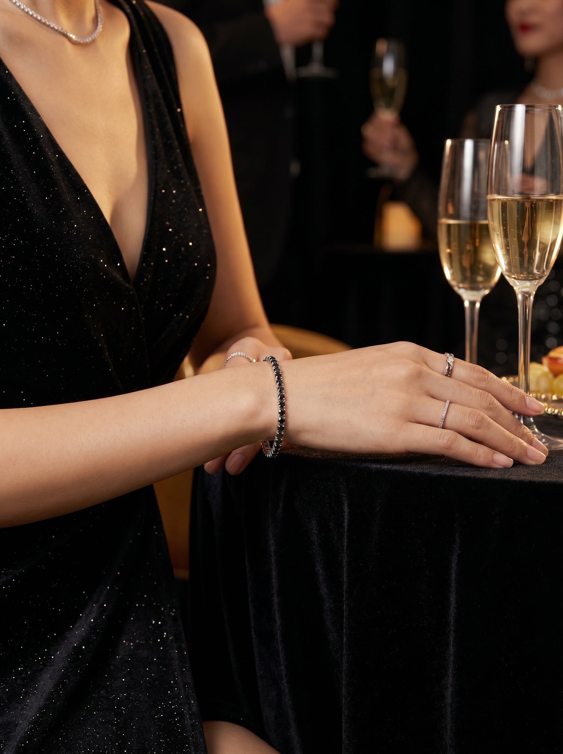 Classic Tennis Bracelet - Black Moissanite